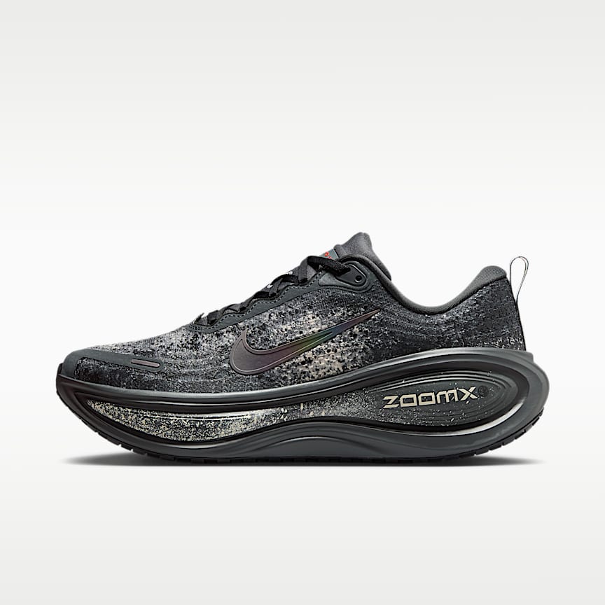 Nike Vomero 18 Men's Realtree® Road-Running Shoes. Nike LU